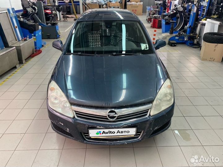 Opel Astra 1.8 AT, 2010, 299 754 км