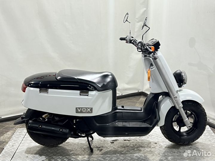 Скутер Yamaha VOX