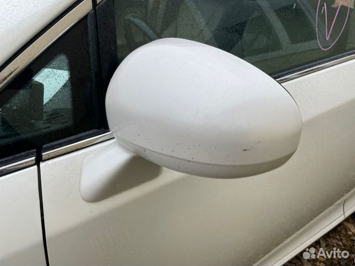 Зеркало заднего вида боковое левое Toyota Venza
