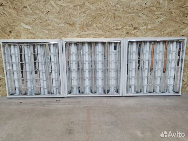 Светильник потолочный