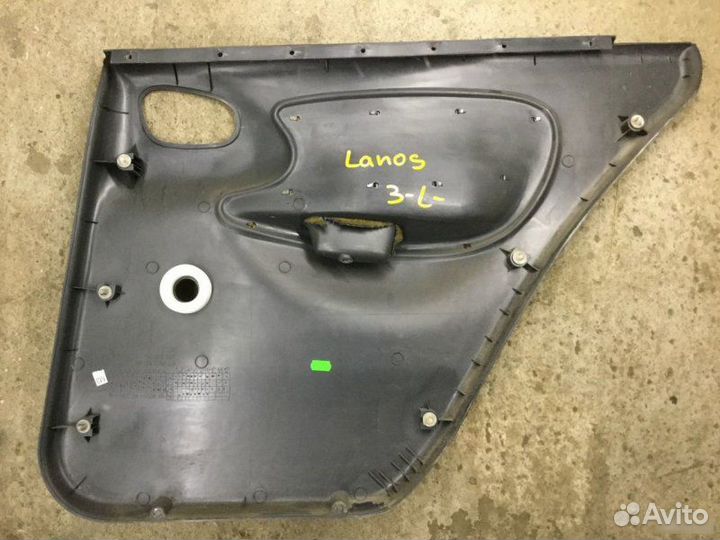Обшивка двери задней левой Chevrolet Lanos 2004