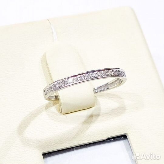 Золотое кольцо с камнем 16,5р