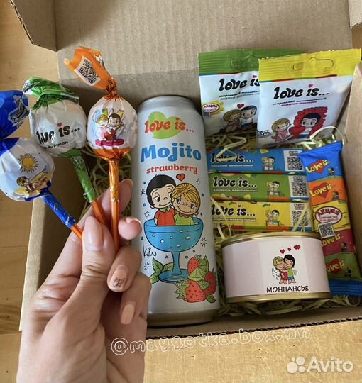 Подарок love is