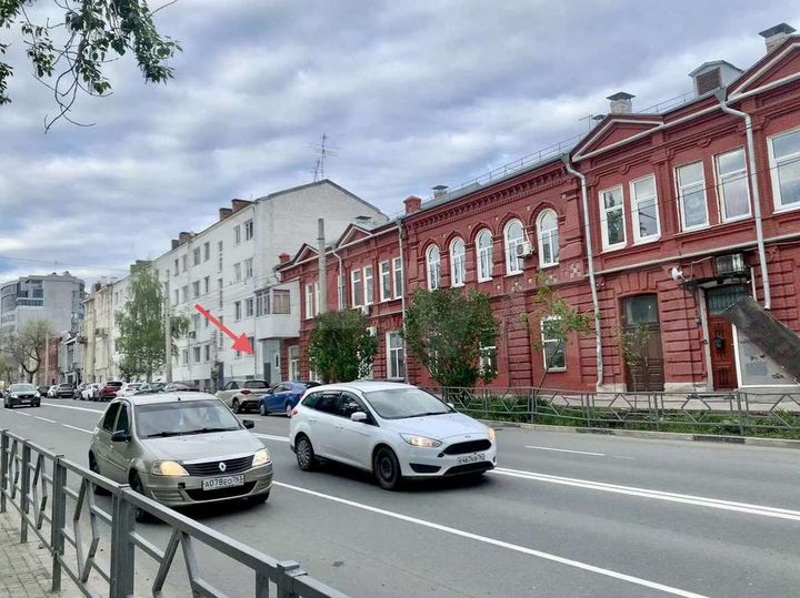 Помещение на 1 линии набережной