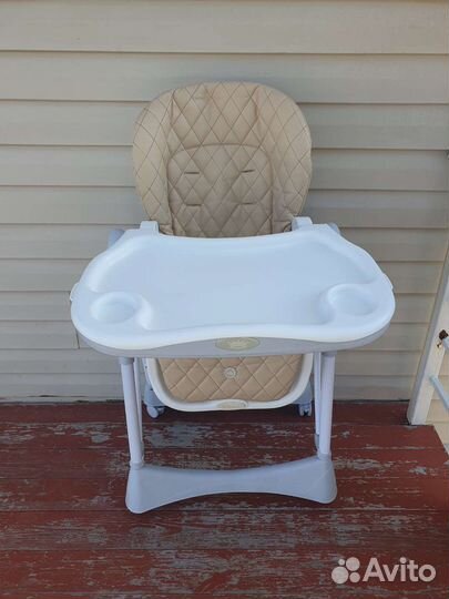 Детский стульчик для кормления happy baby