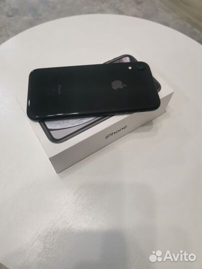 iPhone Xr, 128 ГБ