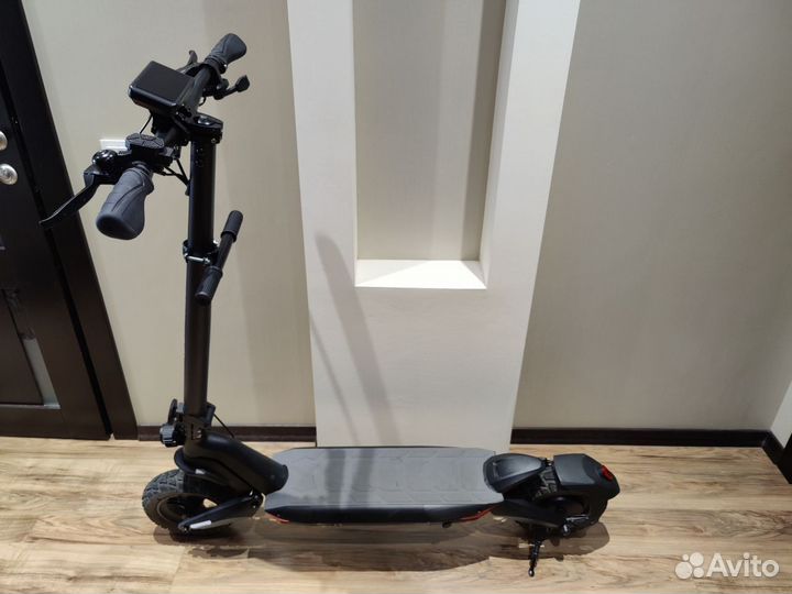 Электросамокат hiper Model Z