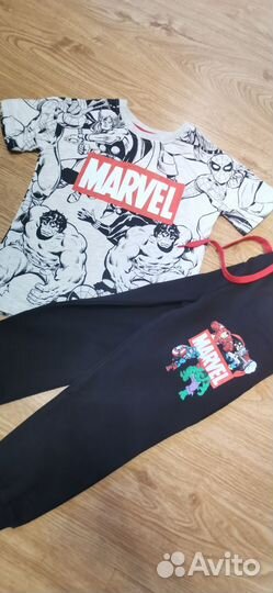 Костюм новый Zara Marvel со штанами