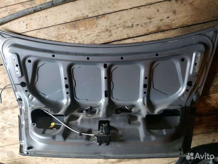 Крышка багажника Mitsubishi Lanser ck1a