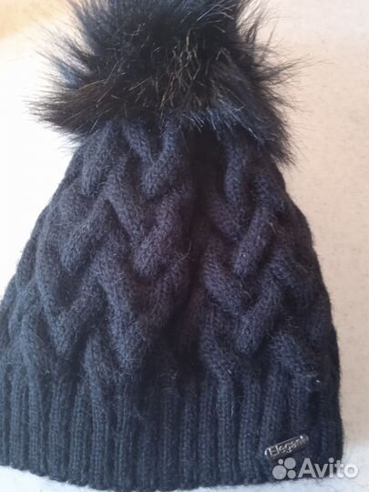Шапка зимняя женская вязанная
