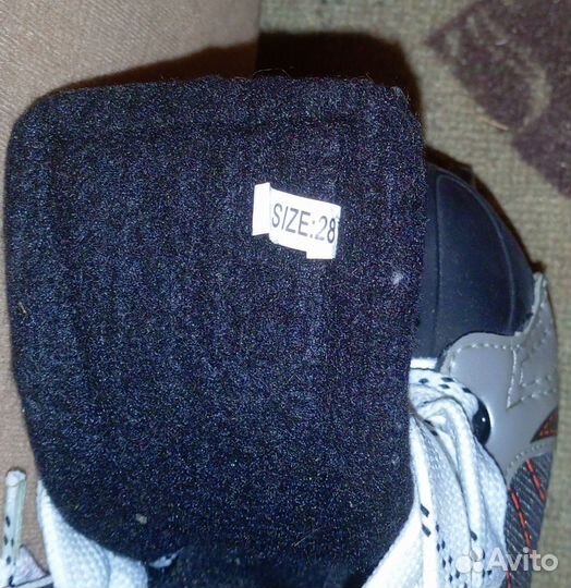 Коньки хоккейные