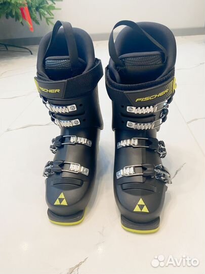 Горнолыжные ботинки fischer 24,5