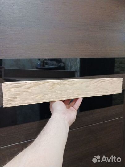 Уголок -полка для икон