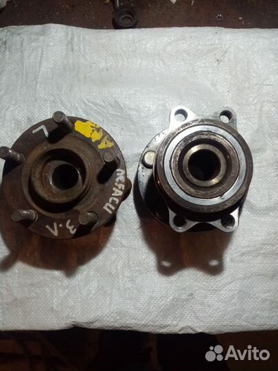 Ступица задняя Subaru legacy HB5 2шт