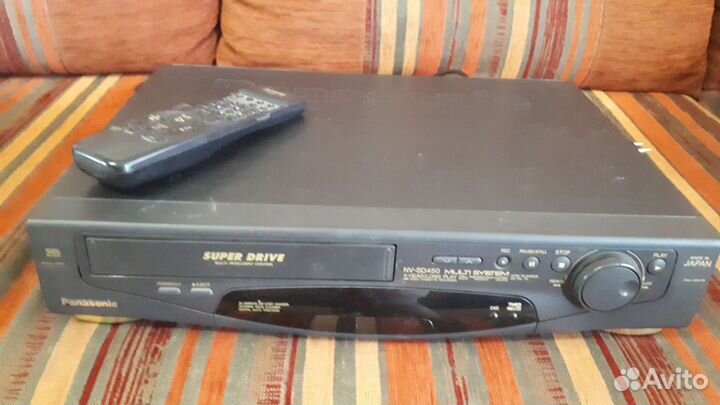 Видеомагнитофон Panasonic NV-SD 450, б/у
