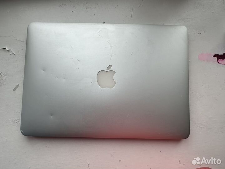 Apple MacBook Air 13 early 2015