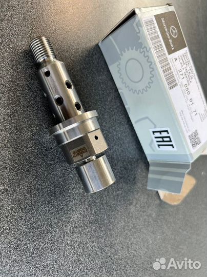 Клапан муфты распредвала болт A2710500171 новый