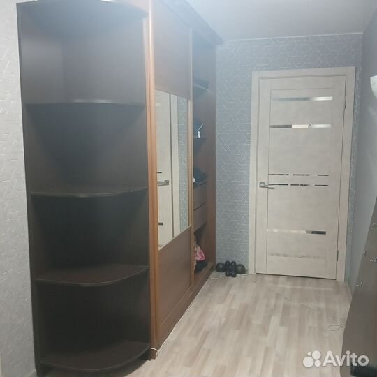 Полка угловая