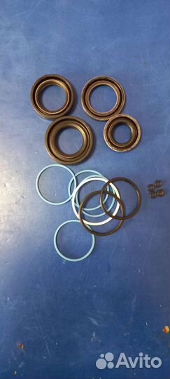 Ремкомплект рулевой рейки Mitsubishi Lancer Outlan