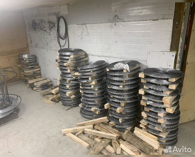 Колючая проволока