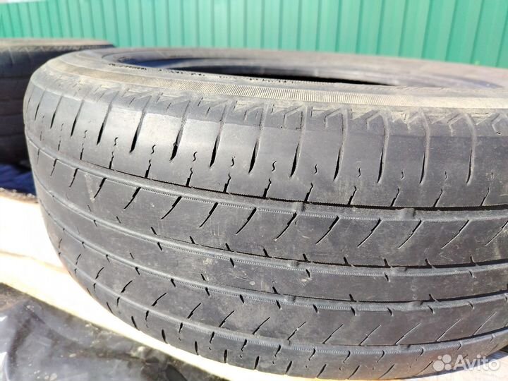 Toyo NanoEnergy 3 205/60 R16