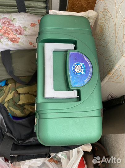 Рыболовный ящик