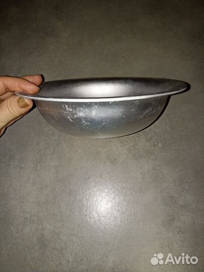 Миска алюминиевый новая