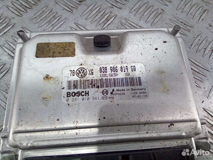 Блок управления двигателем 038906019GQ Volkswagen Passat B5 1.9 Дизель
