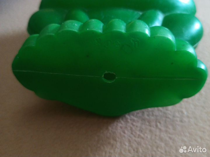 Игрушки СССР лягушка пластик