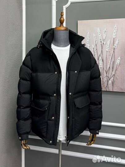 Пуховик Moncler