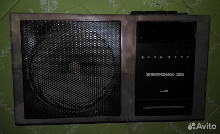 Приемник трехпрограммный с таймером 