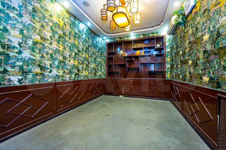 Торговая площадь, 300 м²