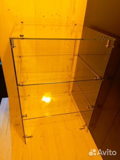 Прикассовая витрина 3 яруса