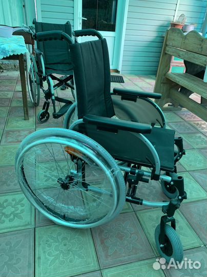 Коляска инвалидная