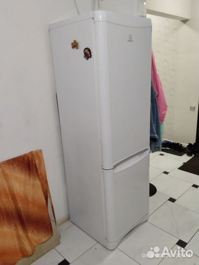 Холодильник indesit no frost