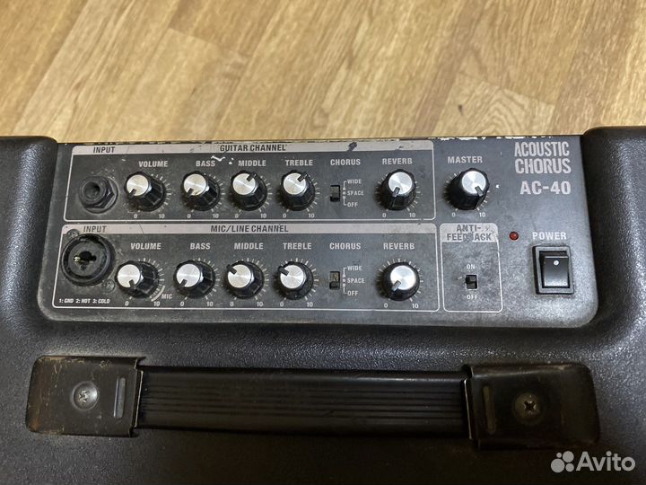 Roland AC-40