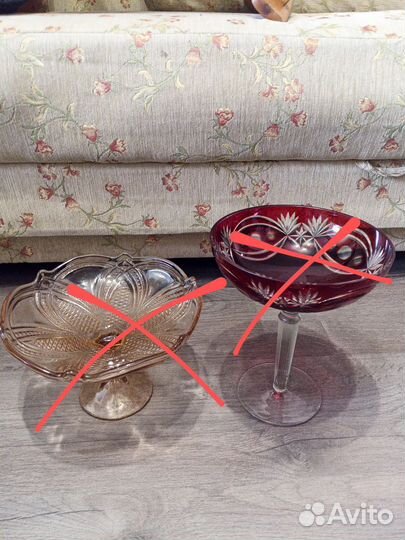 Ваза для фруктов на ножке цветное стекло СССР