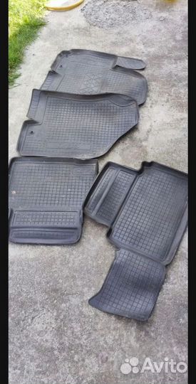 Ковры резиновые родные Хендай ix35