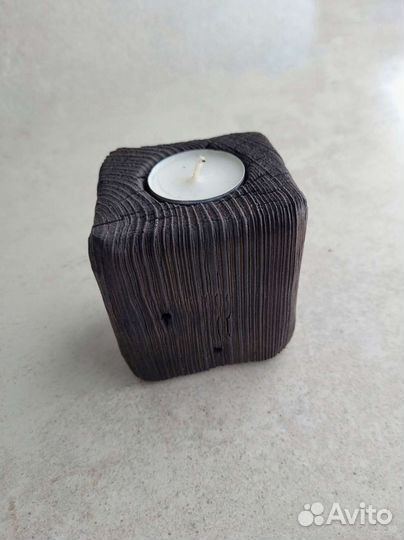Подсвечник из дерева