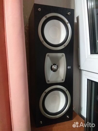 Колонка акустическая центральная Yamaha NS-C9002