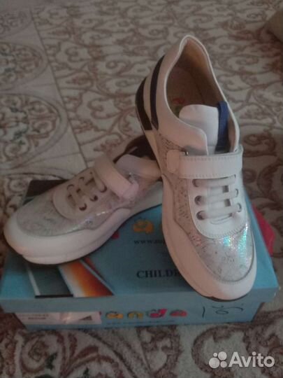 Кроссовки Турция, 38 разм