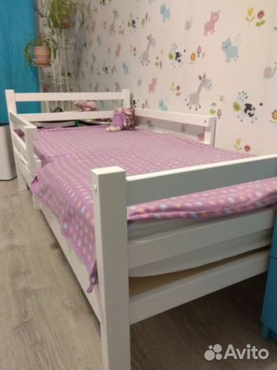 Подростковая кровать + матрас белая. Новые в упако