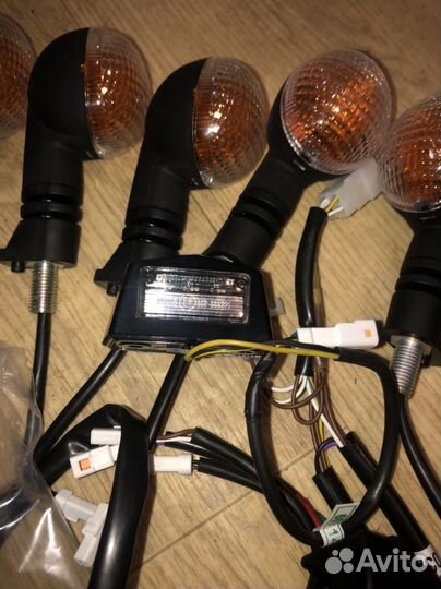 Поворотники повторители