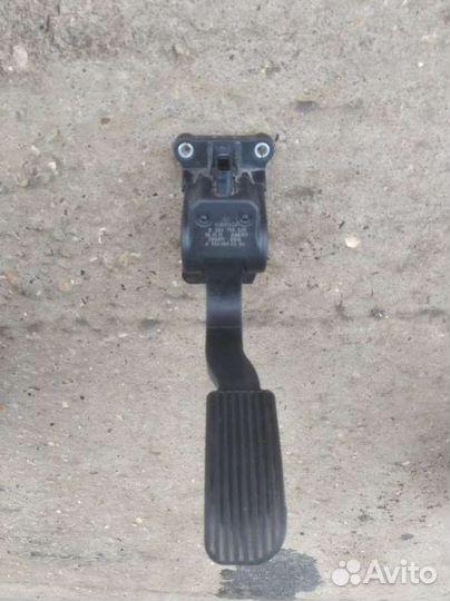 Педаль газа для фольксваген крафтер 2012г выпуска