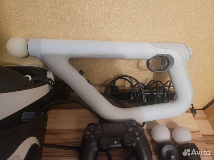 Sony playstation 4 pro +шлем vr 1+aim controller