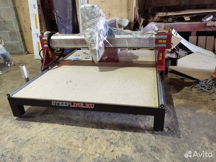 Фрезерный станок по дереву