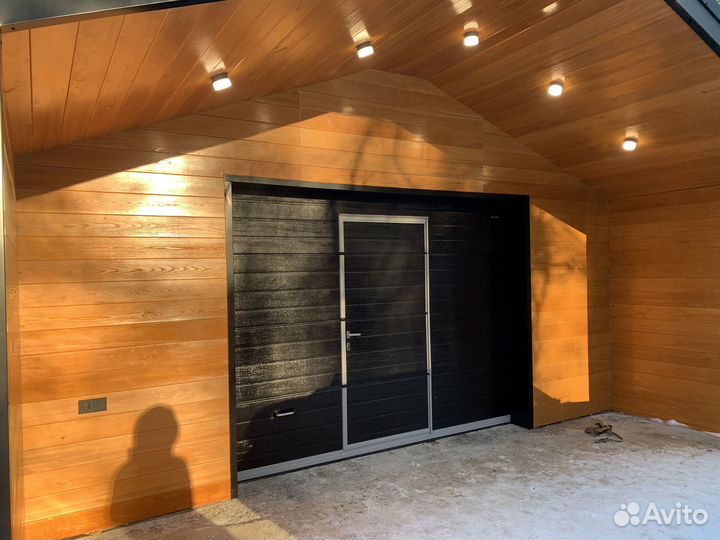 Установка секционных ворот. Изготовление. Ремонт