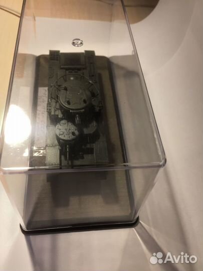 Модель танка Т-35 образца 1936 года,в боксе. 1/72