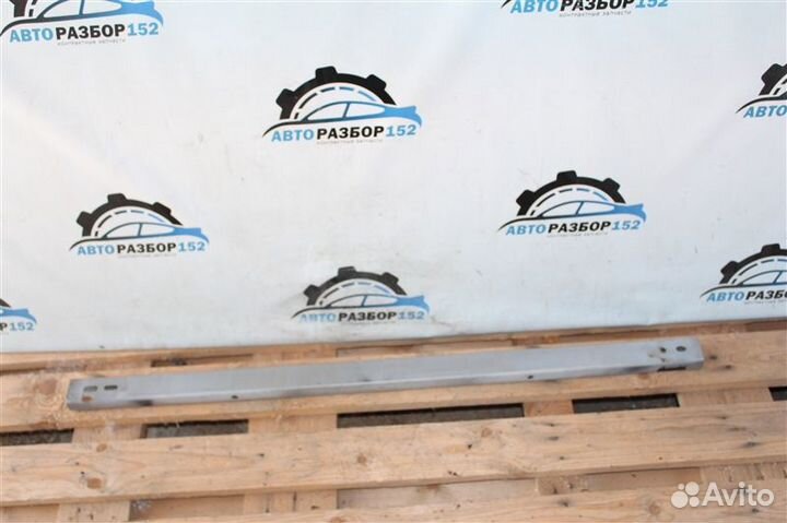 Усилитель бампера передний Nissan Primera TP12