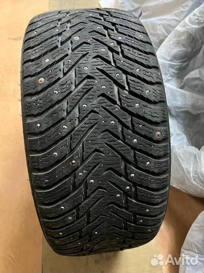 Nokian Tyres Hakkapeliitta 8 255/45 R18